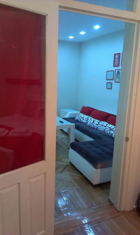 White Tiger In Center Of Tbilisi Apartment Екстериор снимка